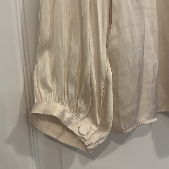 J Crew Featherweight Satin Blouse NWOT - Picture 3 of 5